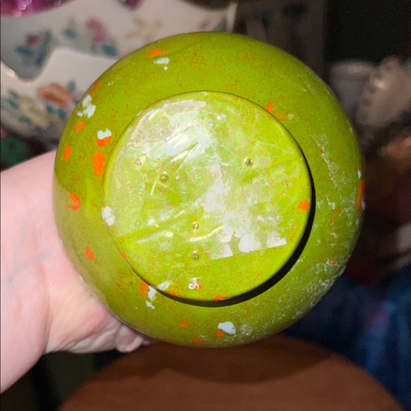 MCM Vibrant Green Decorative Vase - Picture 2 of 7